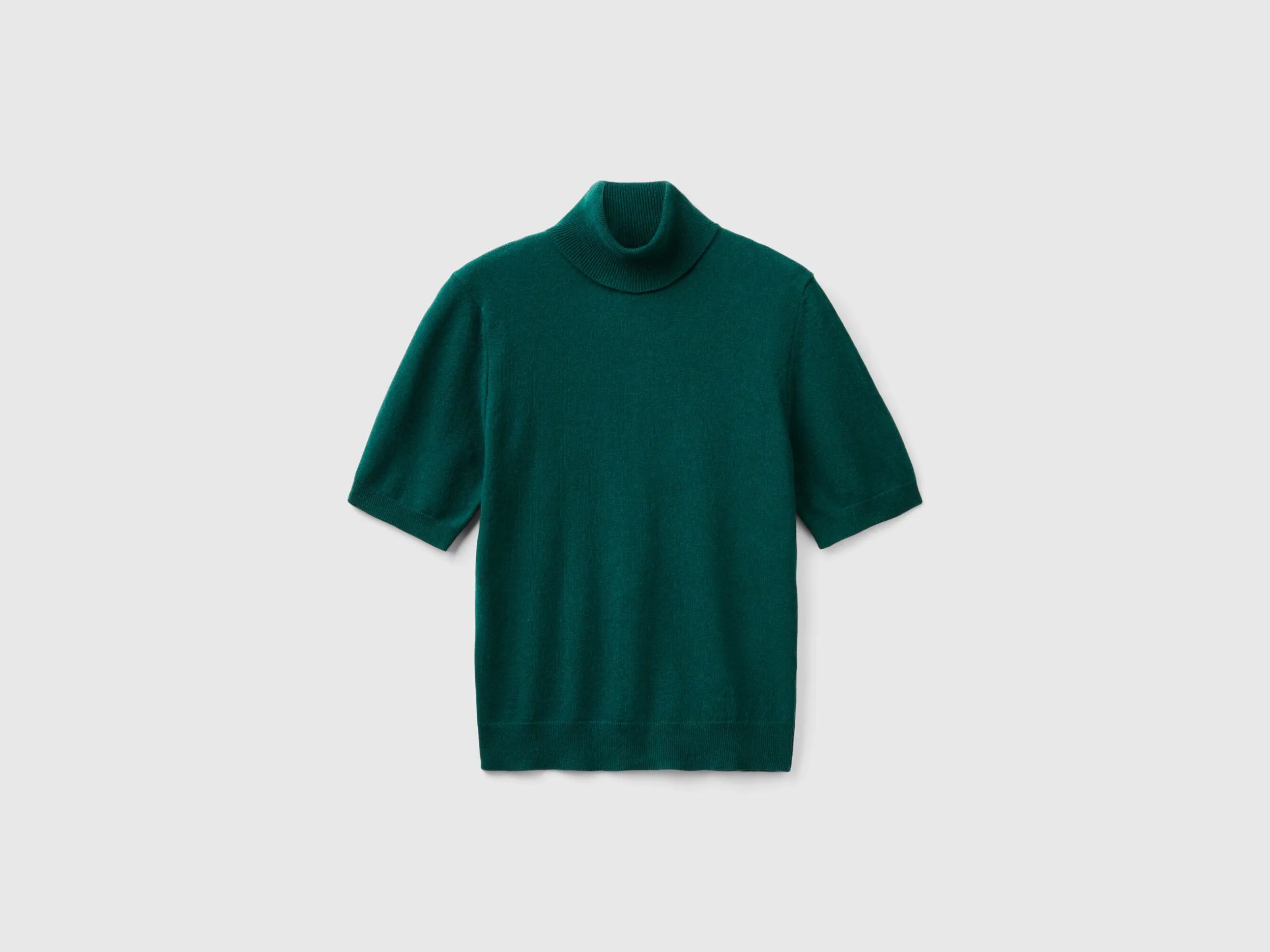 Forest green short sleeve turtleneck in cashmere blend - Dark Green | Benetton