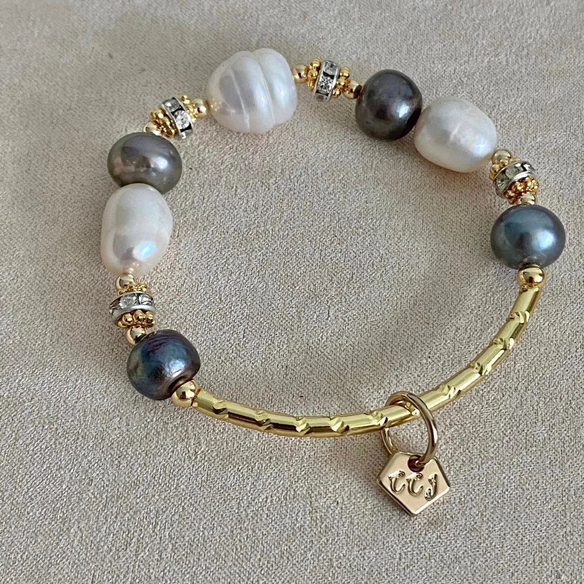 Grey White Pearls Diadem Bracelet