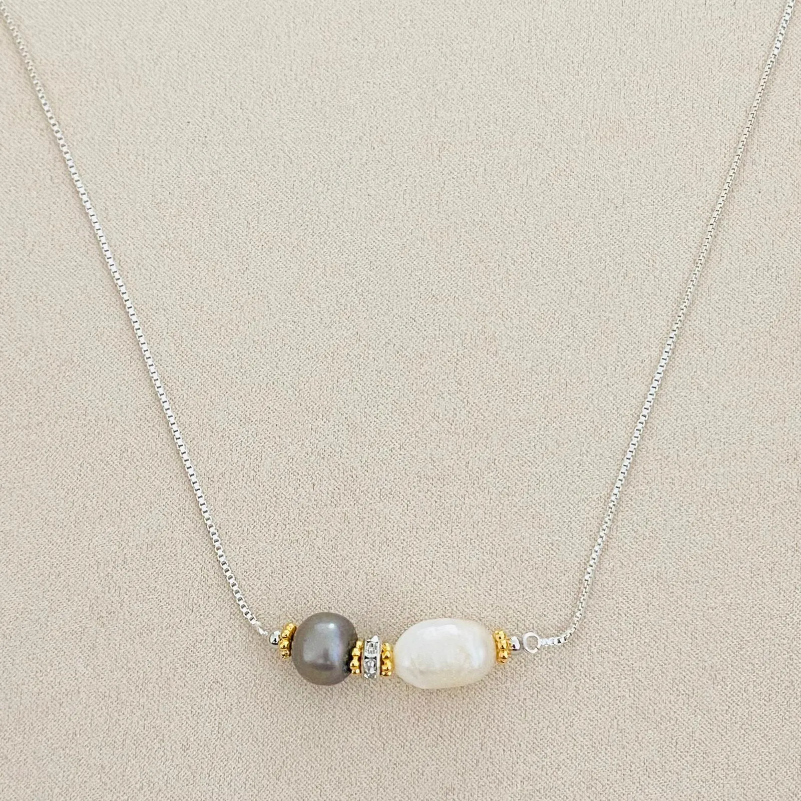 Grey White Pearls La Grace Necklace