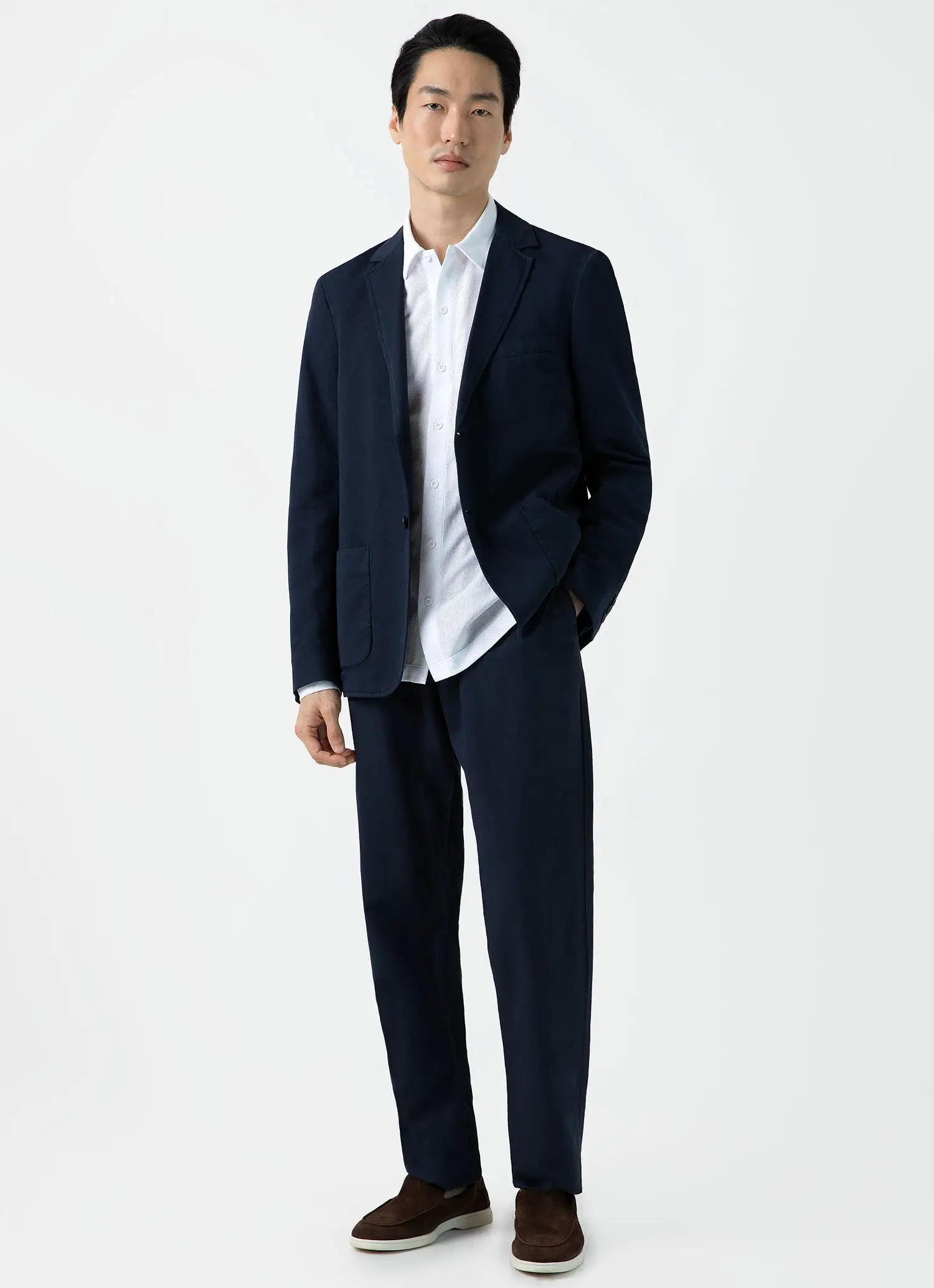 Men's Cotton Linen Two-Piece Suit in Navy