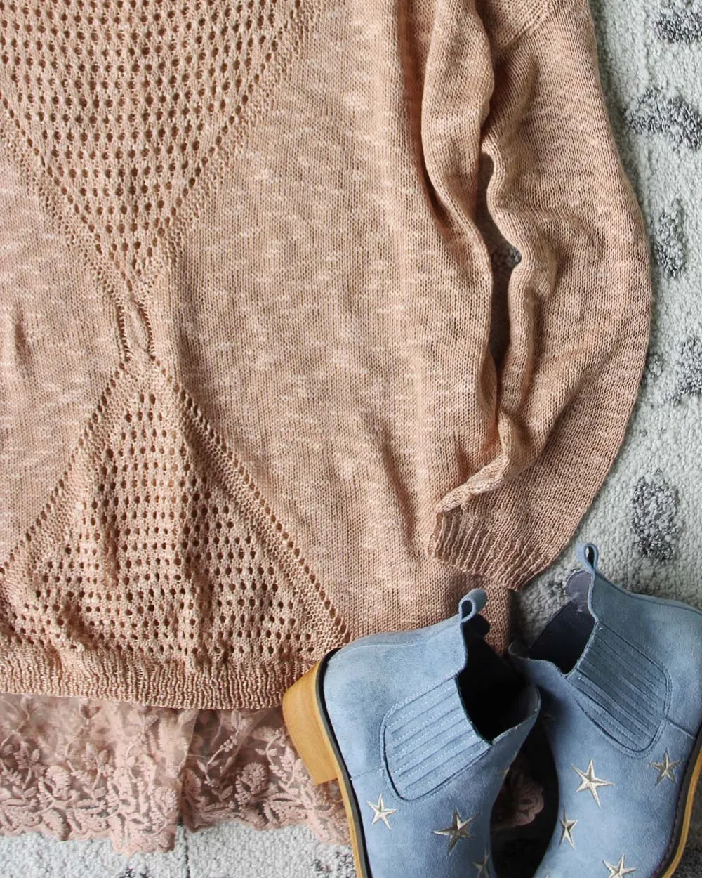 Sierra Lace Sweater in Dusty Pink