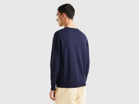 V-neck sweater in lightweight cotton blend - Dark Blue | Benetton